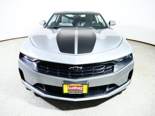 Sharkskin Metallic 2024 Chevrolet Camaro 1LT