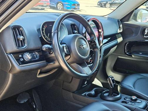 2022 MINI Countryman Cooper