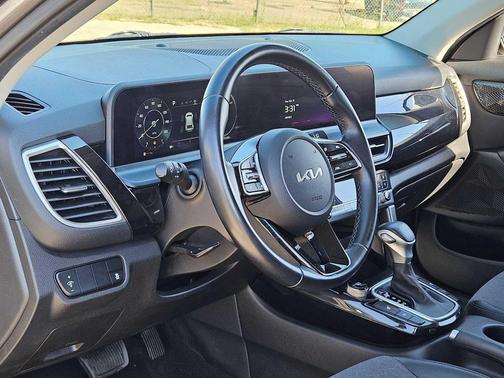 2024 Kia Seltos X-Line