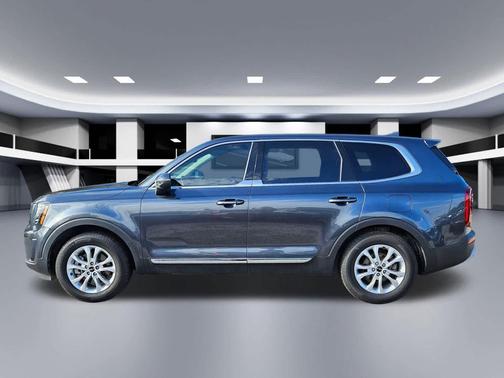 2022 Kia Telluride LX
