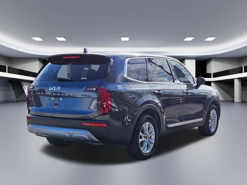 2022 Kia Telluride LX