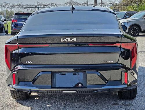 2025 Kia K4 GT-Line