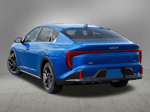 2025 Kia K4 GT-Line