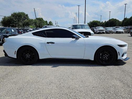 Oxford White 2025 Ford Mustang EcoBoost
