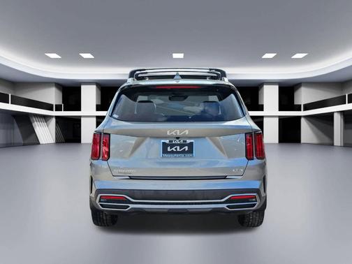 2023 Kia Sorento Plug-In Hybrid SX Prestige