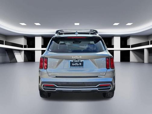 2023 Kia Sorento Plug-In Hybrid SX Prestige