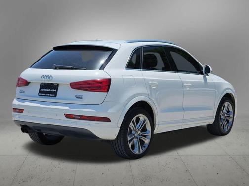 2017 Audi Q3 2.0T Premium Plus