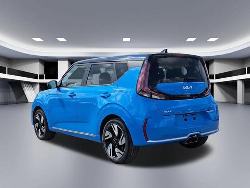 Surf Blue 2023 Kia Soul GT-Line 2.0L