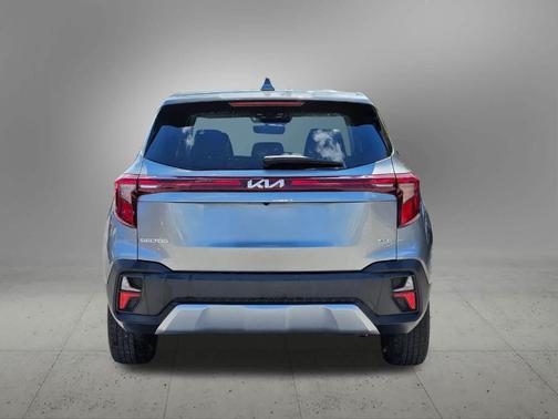 2024 Kia Seltos LX