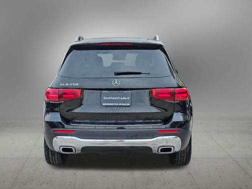 2024 Mercedes-Benz GLB 250 Base