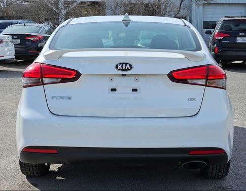 2017 Kia Forte EX