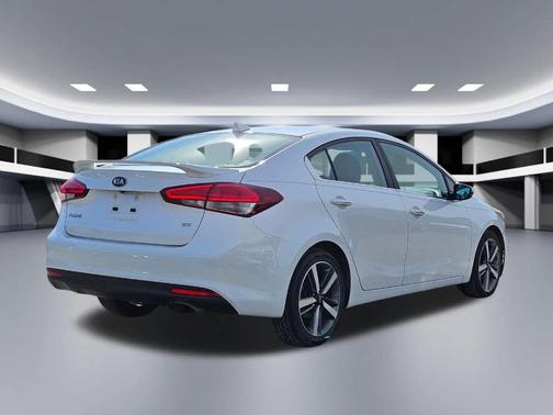 2017 Kia Forte EX