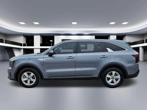 2024 Kia Sorento LX