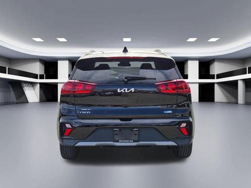 2022 Kia Niro LXS