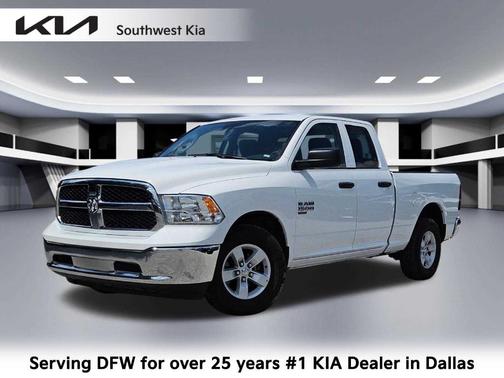Bright White Clearcoat 2024 RAM 1500 Classic SLT