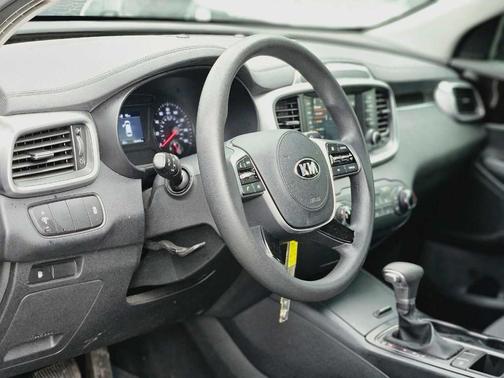 2019 Kia Sorento L