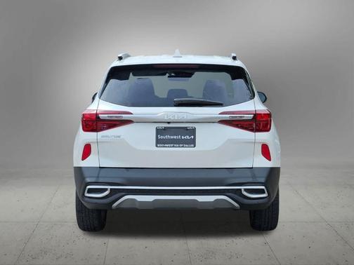 2023 Kia Seltos S