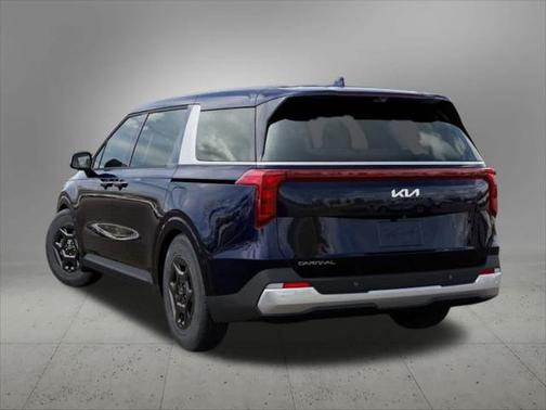 2025 Kia Carnival LX