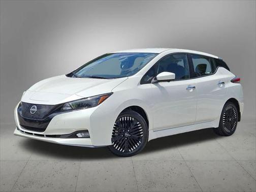 2023 Nissan Leaf SV PLUS