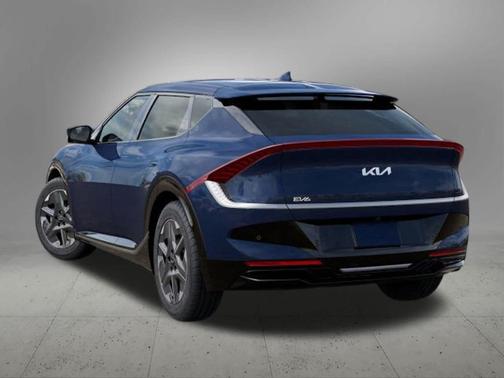 2025 Kia EV6 Light Long Range
