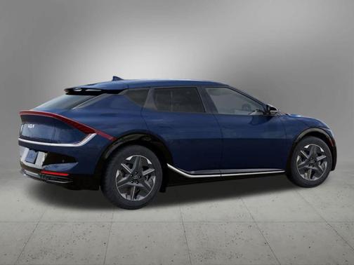 2025 Kia EV6 Light Long Range