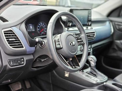 2021 Kia Seltos S
