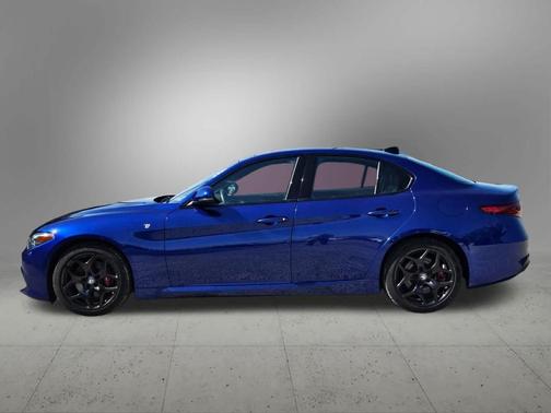 2022 Alfa Romeo Giulia Ti