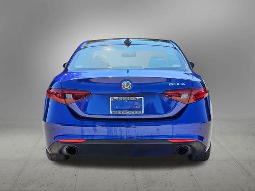 2022 Alfa Romeo Giulia Ti
