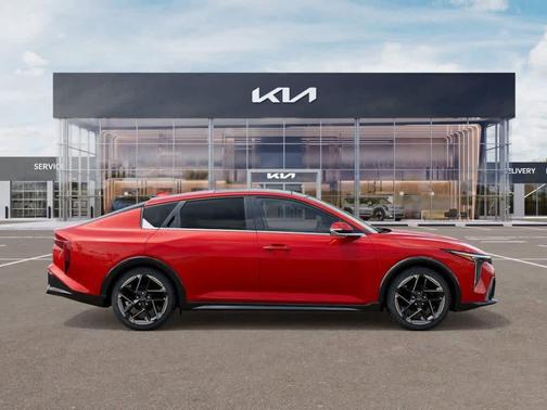2025 Kia K4 GT-Line
