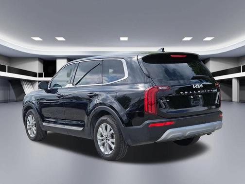 2022 Kia Telluride LX