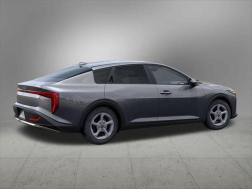 2025 Kia K4 LX