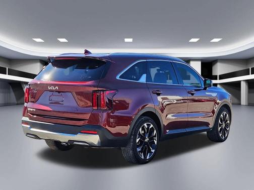 2024 Kia Sorento EX