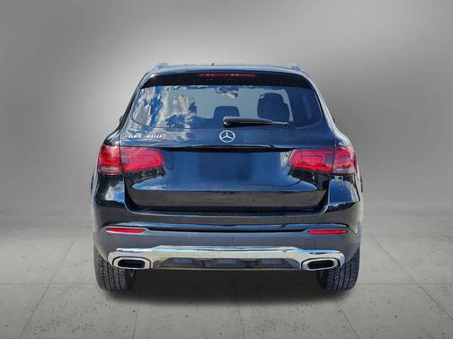 2022 Mercedes-Benz GLC 300 Base