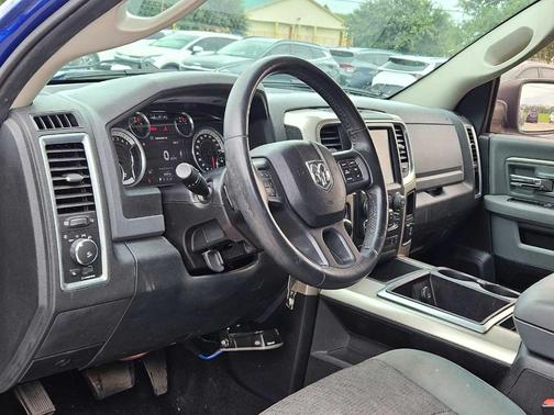 2015 RAM 1500 SLT