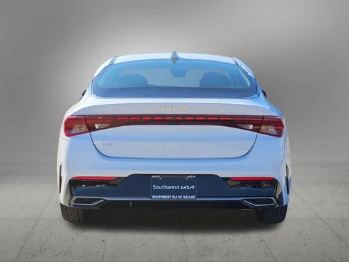 2023 Kia K5 LXS