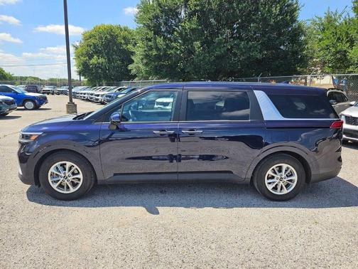 Deep Chroma Blue 2024 Kia Carnival LX