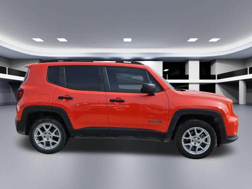 Omaha Orange Clearcoat 2021 Jeep Renegade Sport