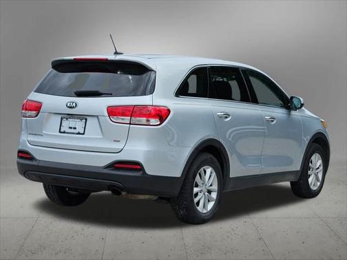 2018 Kia Sorento L