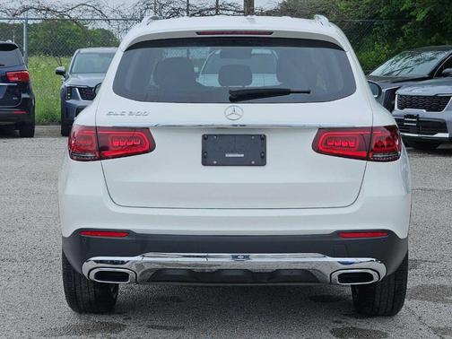 2022 Mercedes-Benz GLC 300 Base
