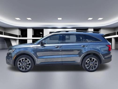 Gray 2023 Kia Sorento X-Line SX Prestige
