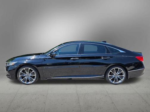 2018 Honda Accord Touring 2.0T