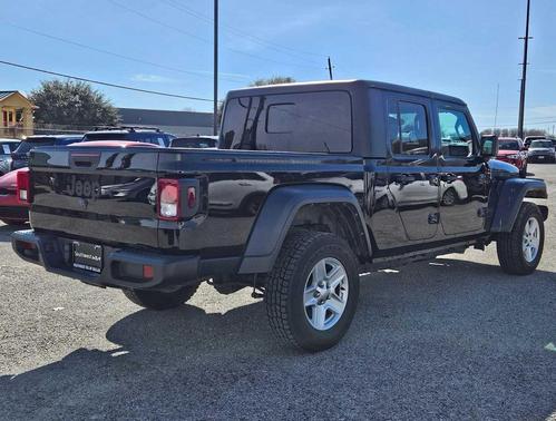 2023 Jeep Gladiator Sport