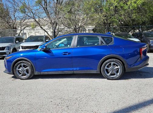 Deep Sea Blue 2025 Kia K4