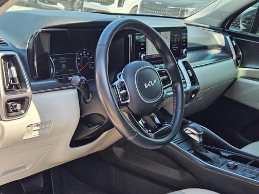 2022 Kia Sorento S