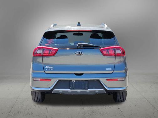 2018 Kia Niro LX