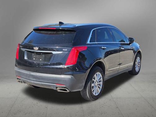 2017 Cadillac XT5 Base