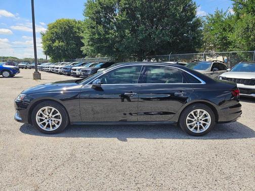 Mythos Black Metallic 2023 Audi A4 40 Premium