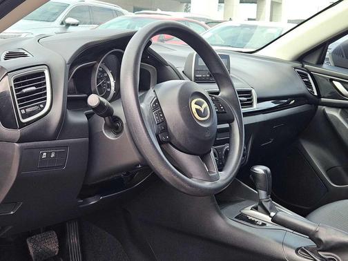 2014 Mazda Mazda3 i Sport