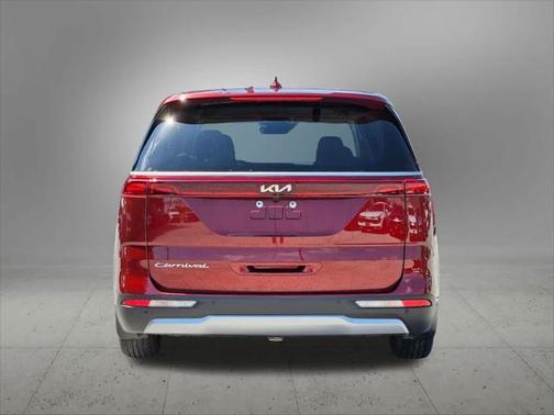 2022 Kia Carnival LXS