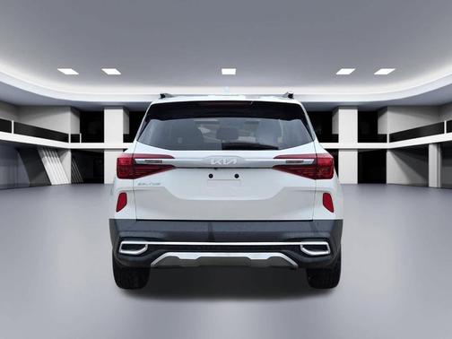 2022 Kia Seltos EX